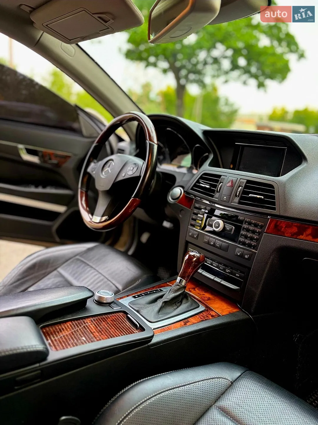 2010 Mercedes-Benz E-klasse - мініатюра 31