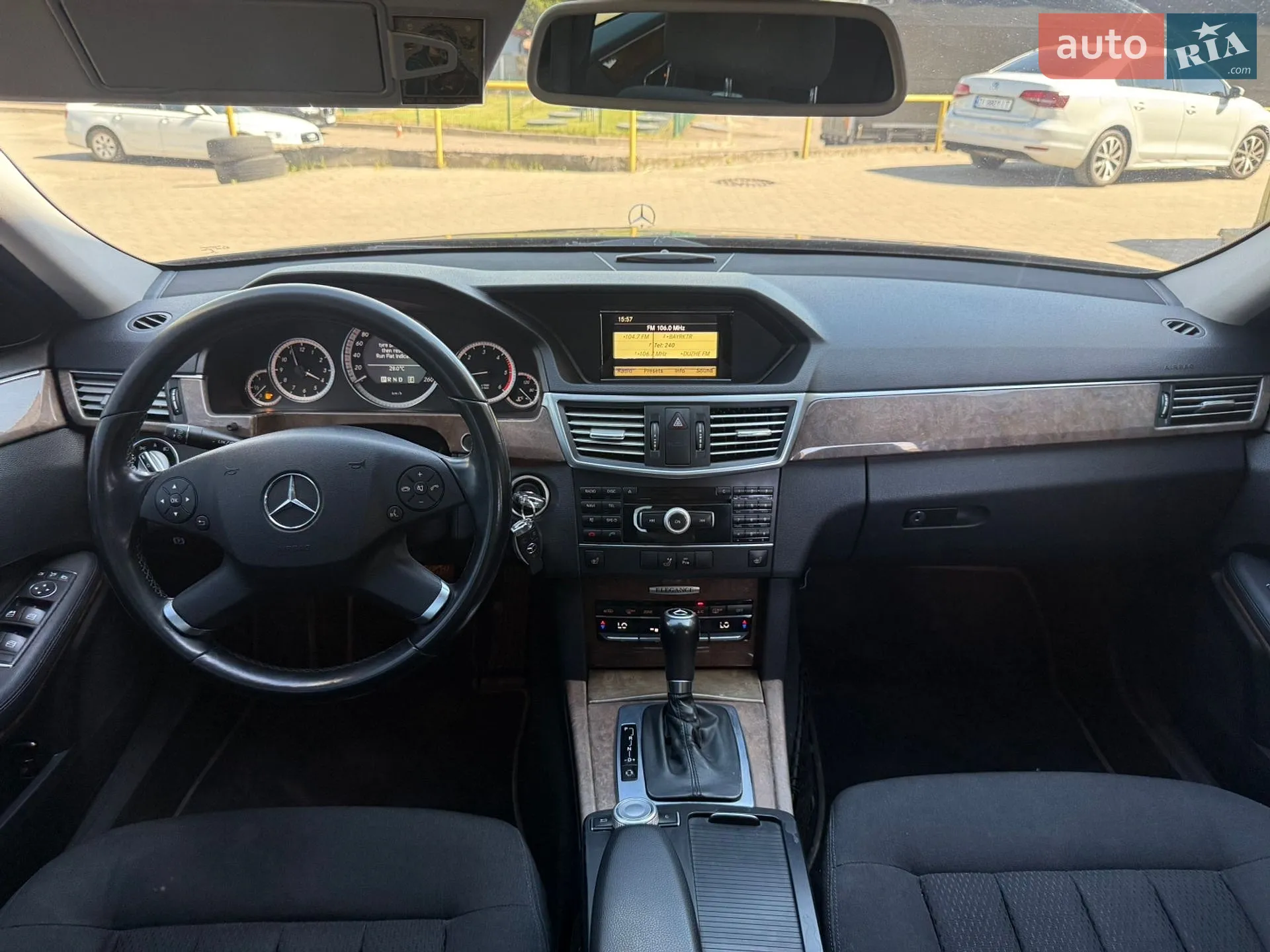 2011 Mercedes-Benz E-klasse - мініатюра 30
