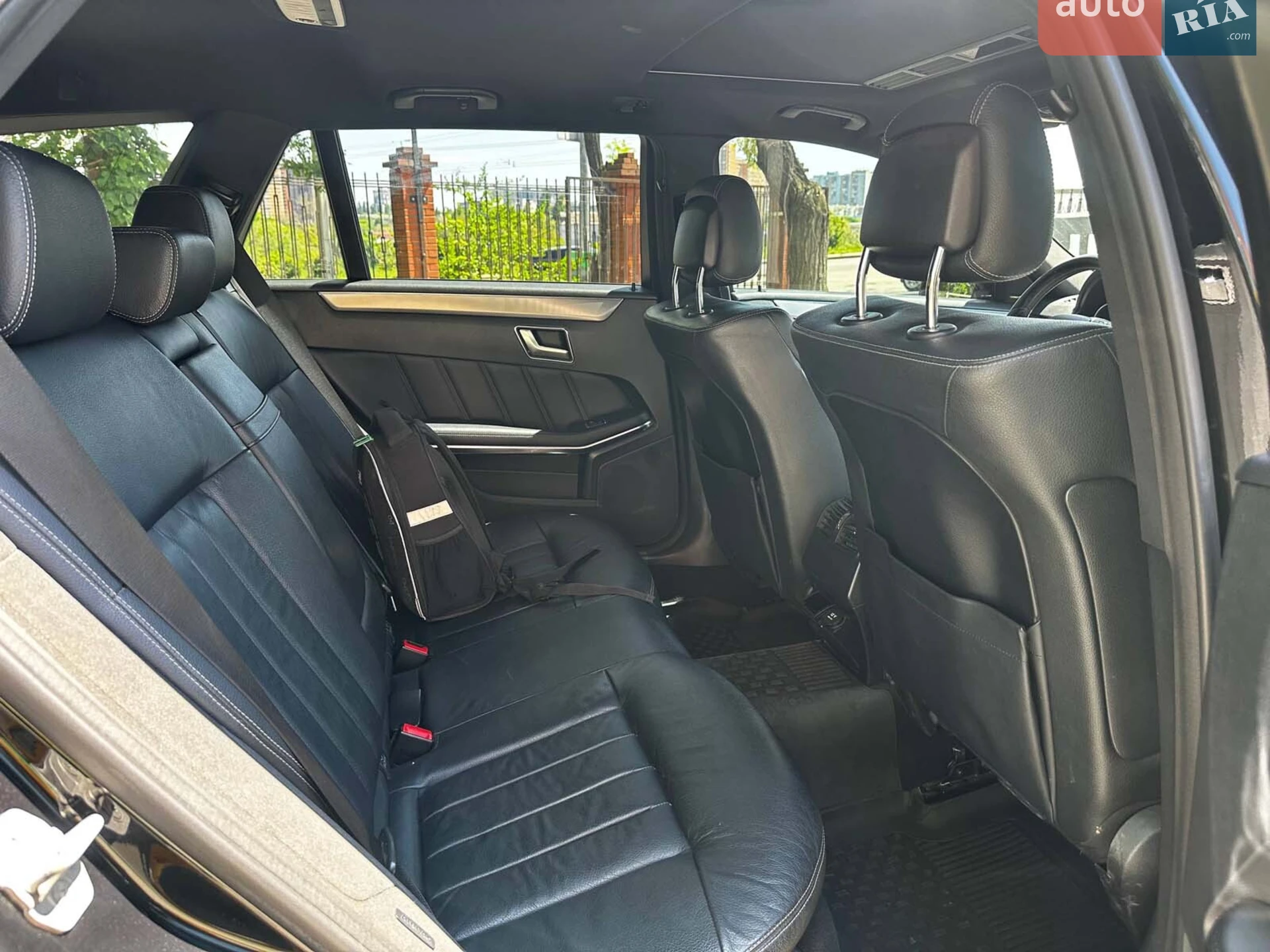 2014 Mercedes-Benz E-klasse - мініатюра 31