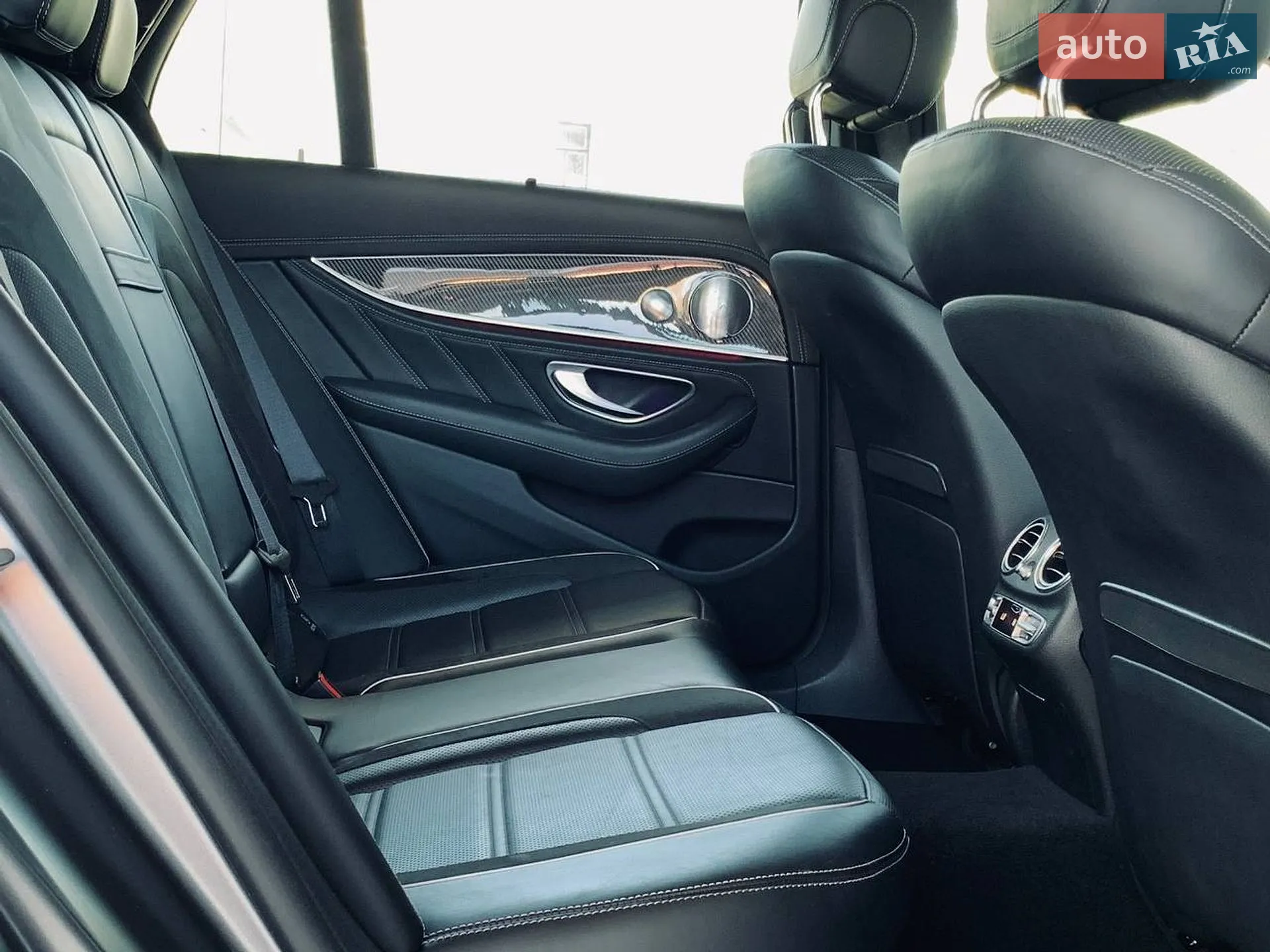 2018 Mercedes-Benz E-klasse - мініатюра 39