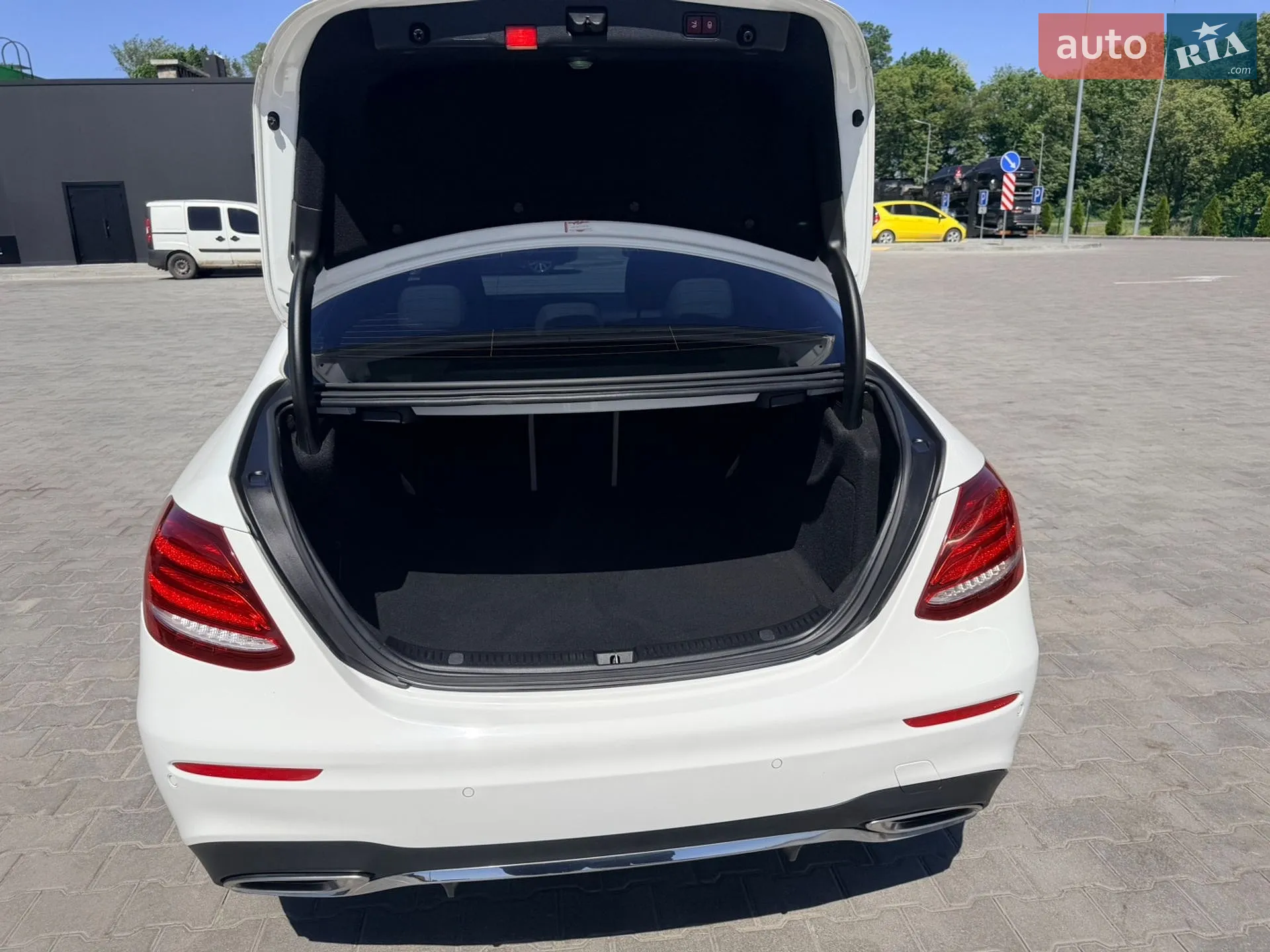 2017 Mercedes-Benz E-klasse - мініатюра 64