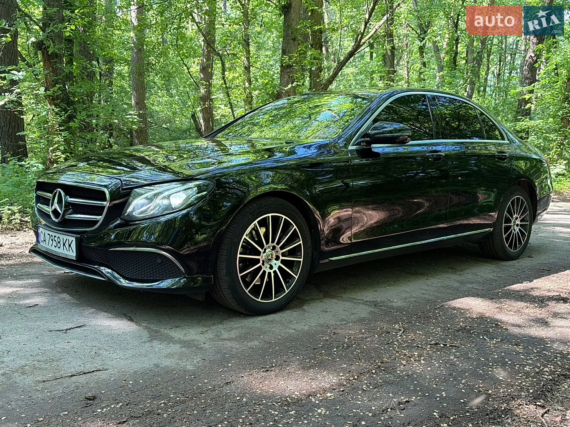 2019 Mercedes-Benz E-klasse - фото 1