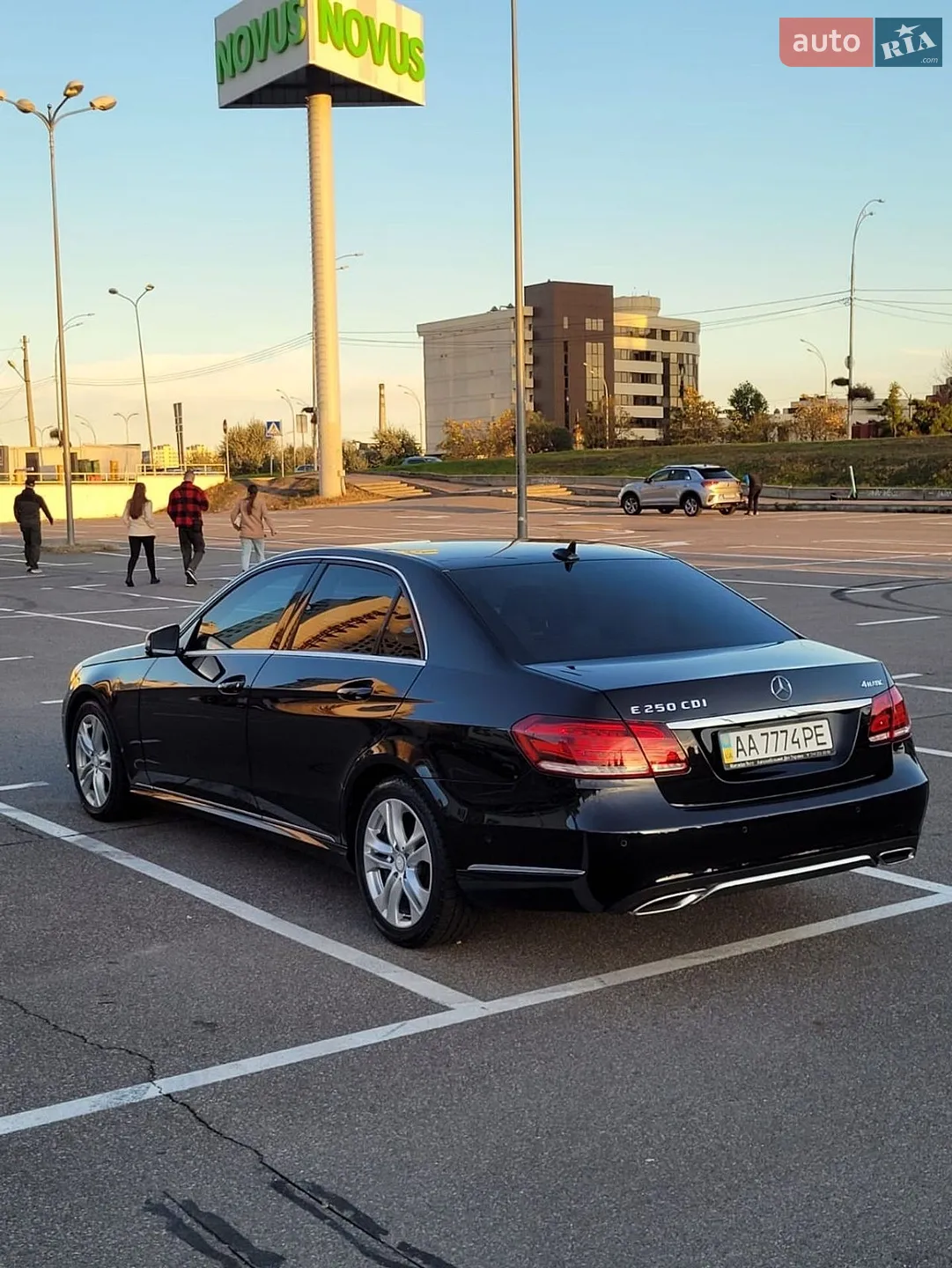 2013 Mercedes-Benz E-klasse - мініатюра 12