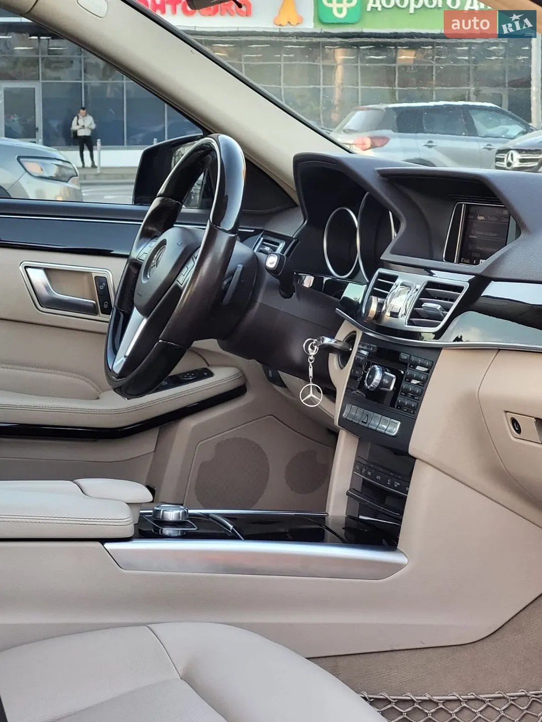 2013 Mercedes-Benz E-klasse - мініатюра 25