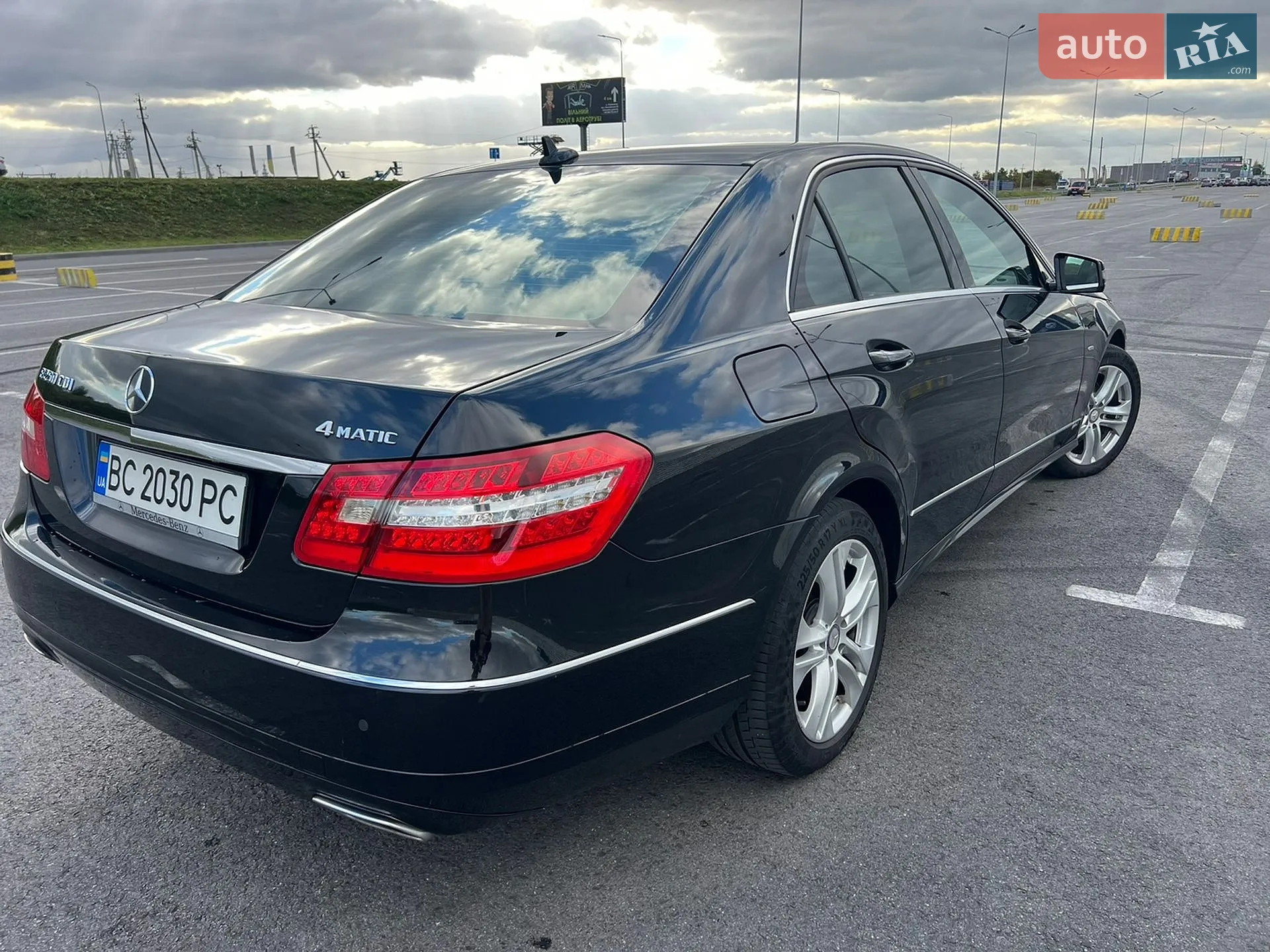 2011 Mercedes-Benz E-klasse - мініатюра 12