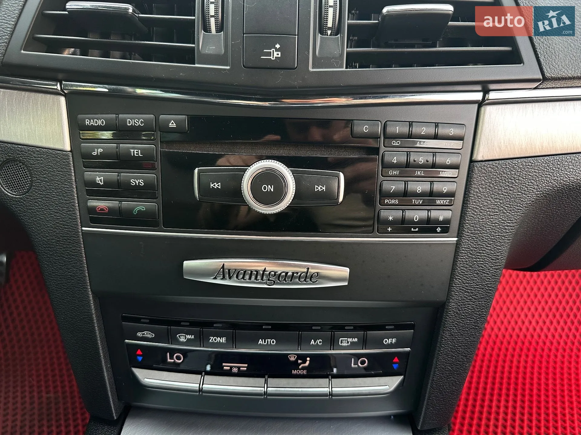 2010 Mercedes-Benz E-klasse - мініатюра 15