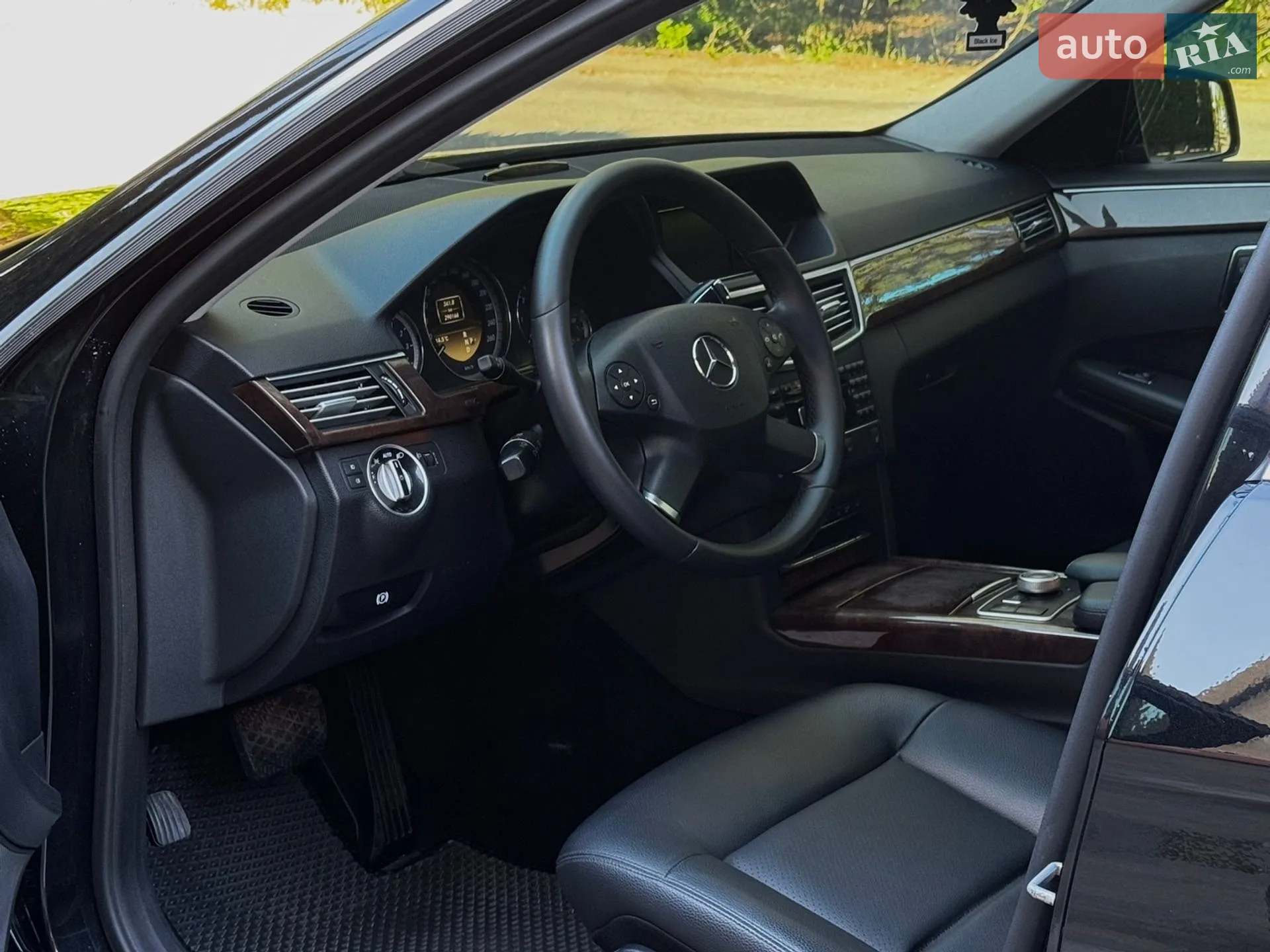 2011 Mercedes-Benz E-klasse - мініатюра 11