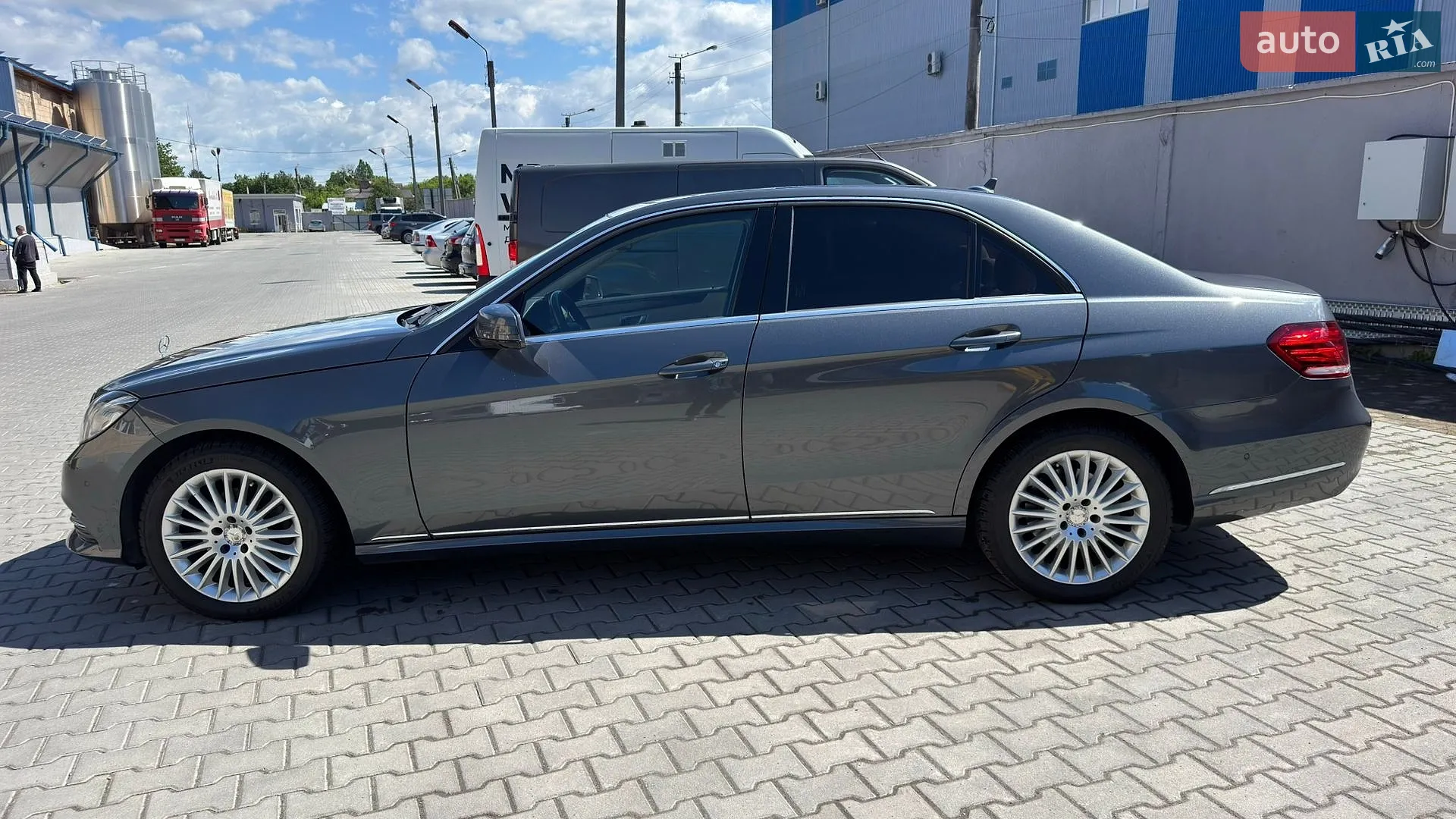 2013 Mercedes-Benz E-klasse - мініатюра 5