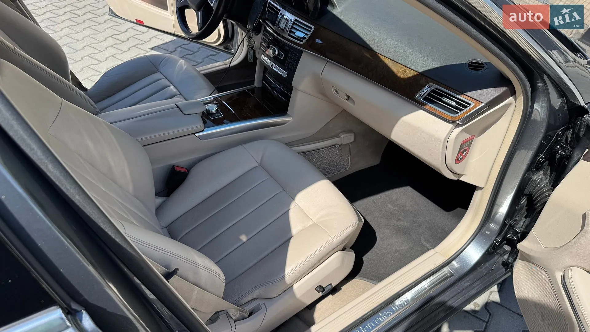 2013 Mercedes-Benz E-klasse - мініатюра 26
