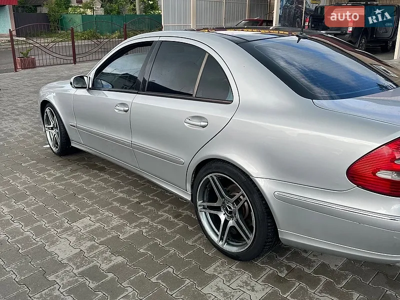 Продам E серия 2002 VIN WDB2110651A004747 фото оголошення 2 з 46