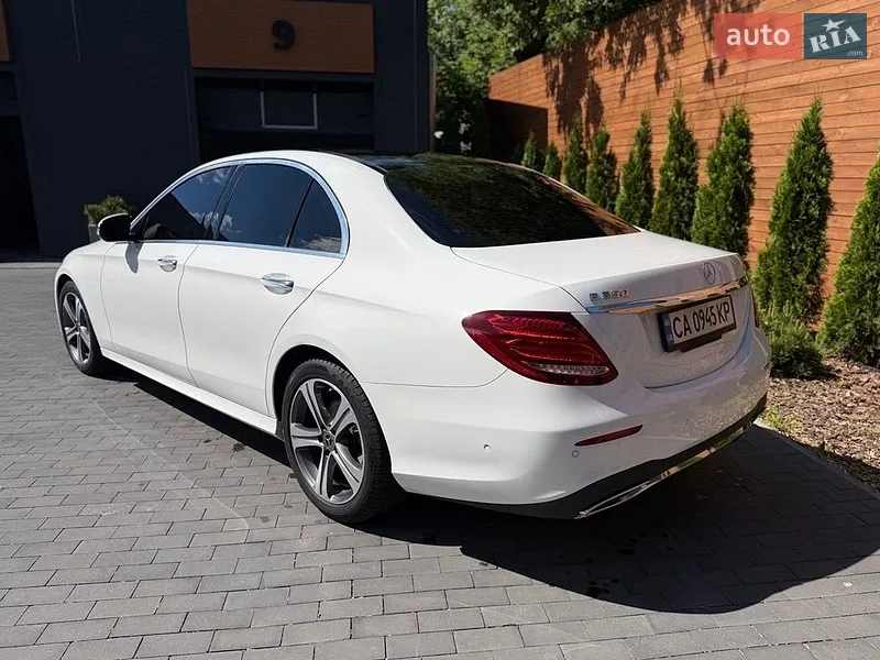 Mercedes-Benz E-Class 2019 VIN WDDZF8EB3LA699420 фото оголошення 2 з 71