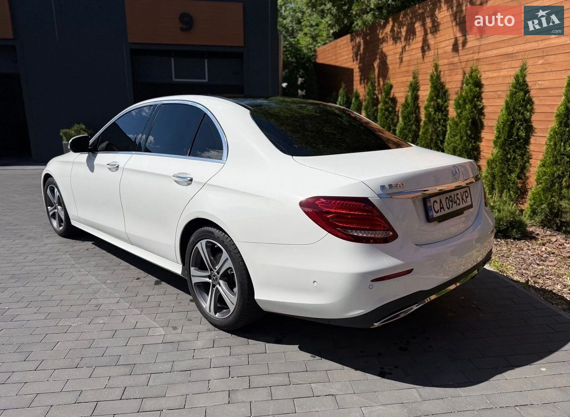2019 Mercedes-Benz E-klasse - мініатюра 2