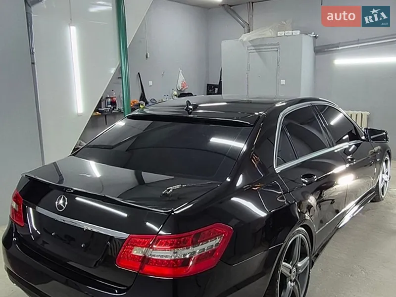Mercedes-Benz E Class 2011 VIN WDD2120031A453474 фото оголошення 8 з 47