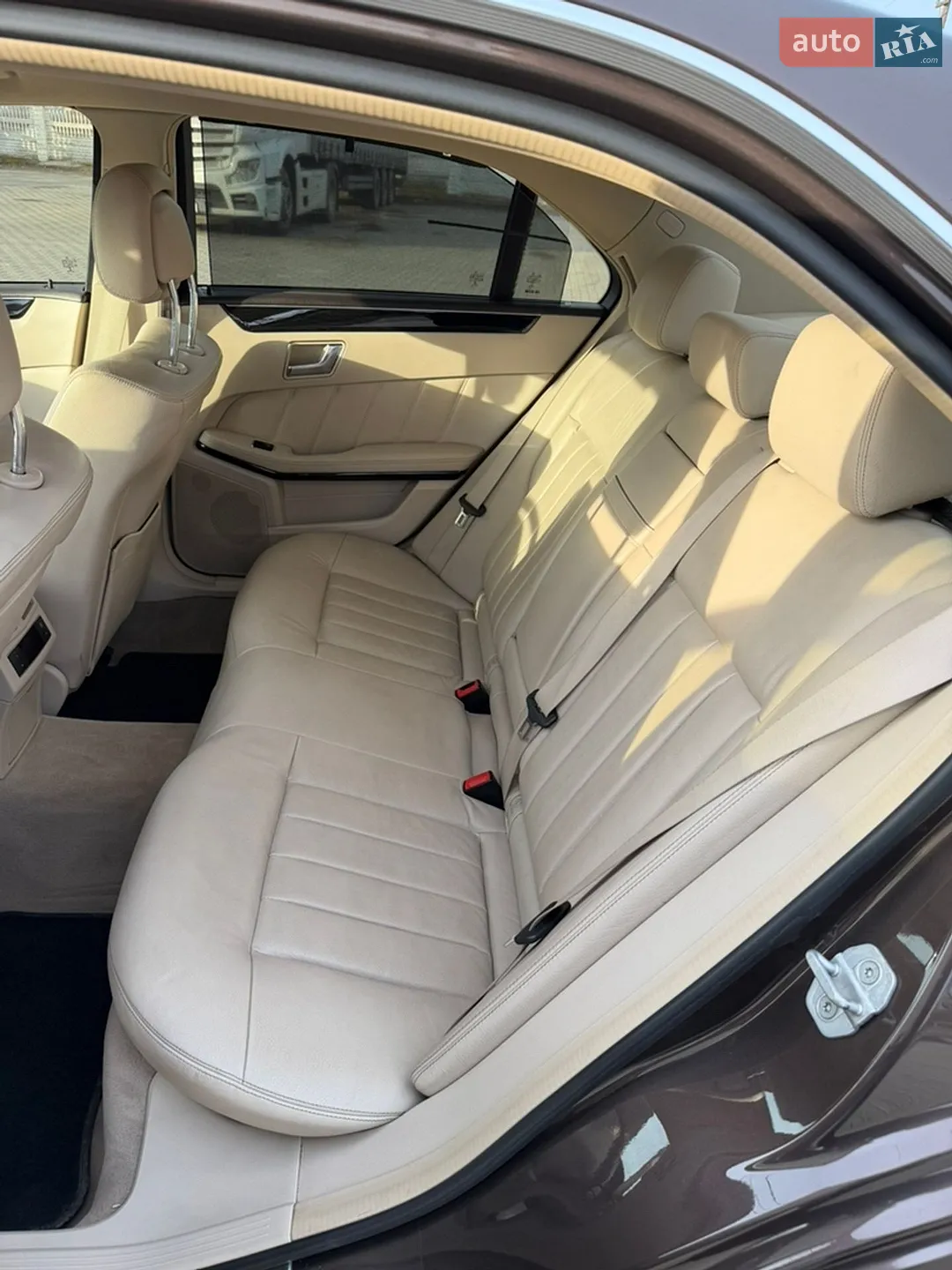 2014 Mercedes-Benz E-klasse - мініатюра 15