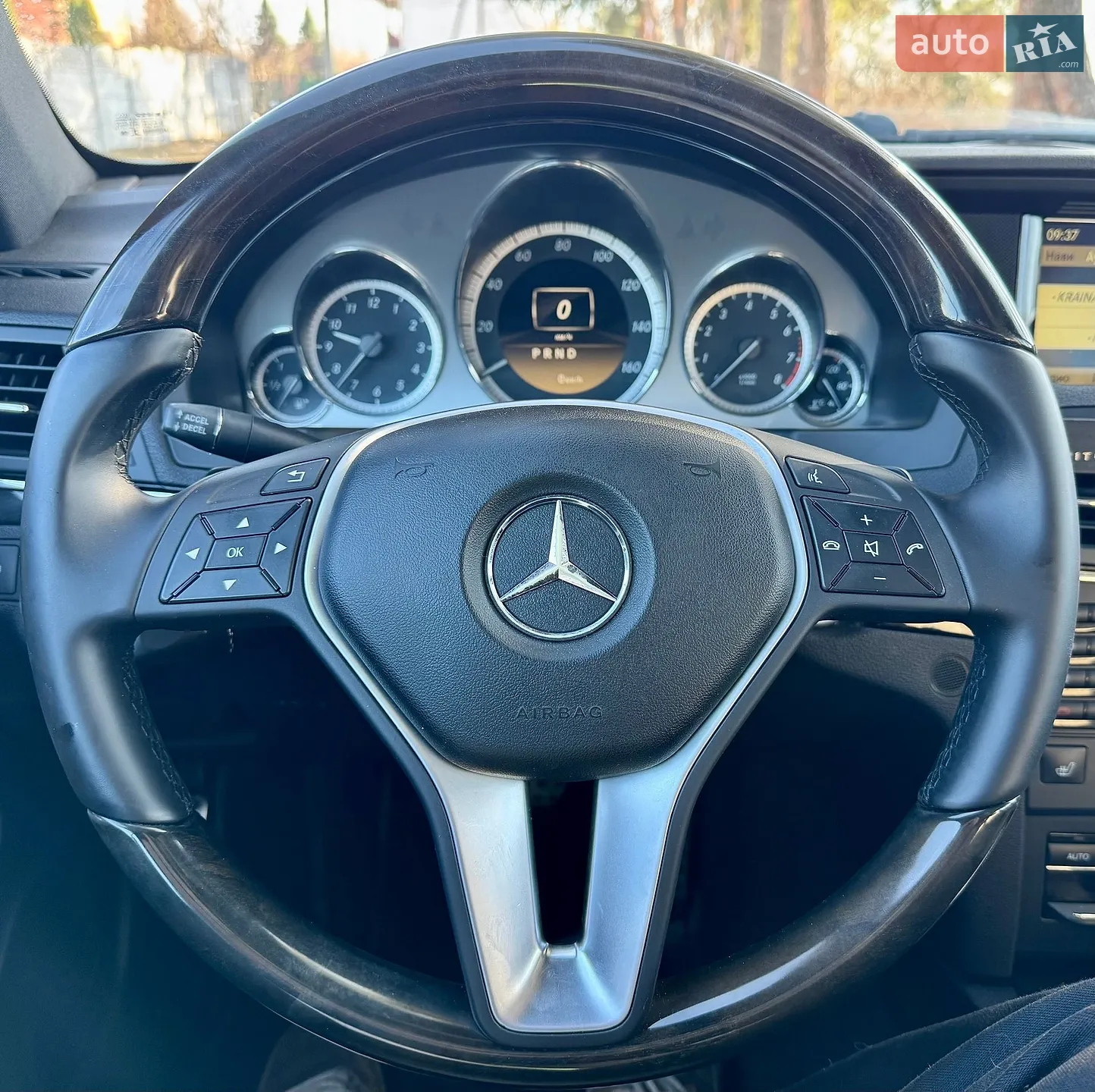 2012 Mercedes-Benz E-klasse - мініатюра 22