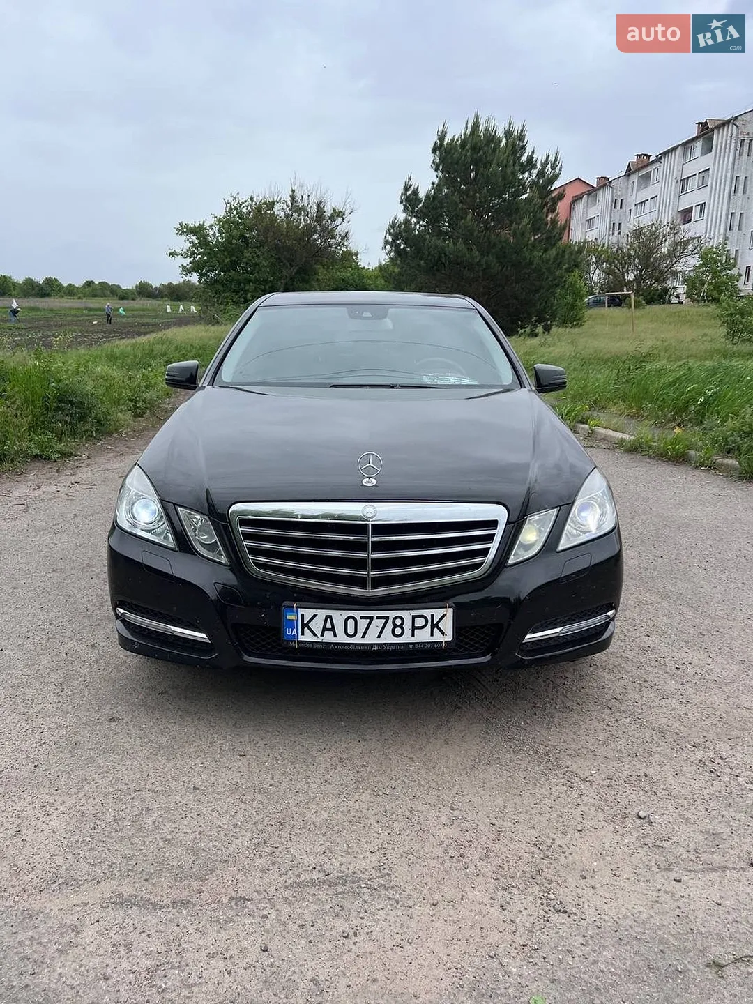 2010 Mercedes-Benz E-klasse - мініатюра 2