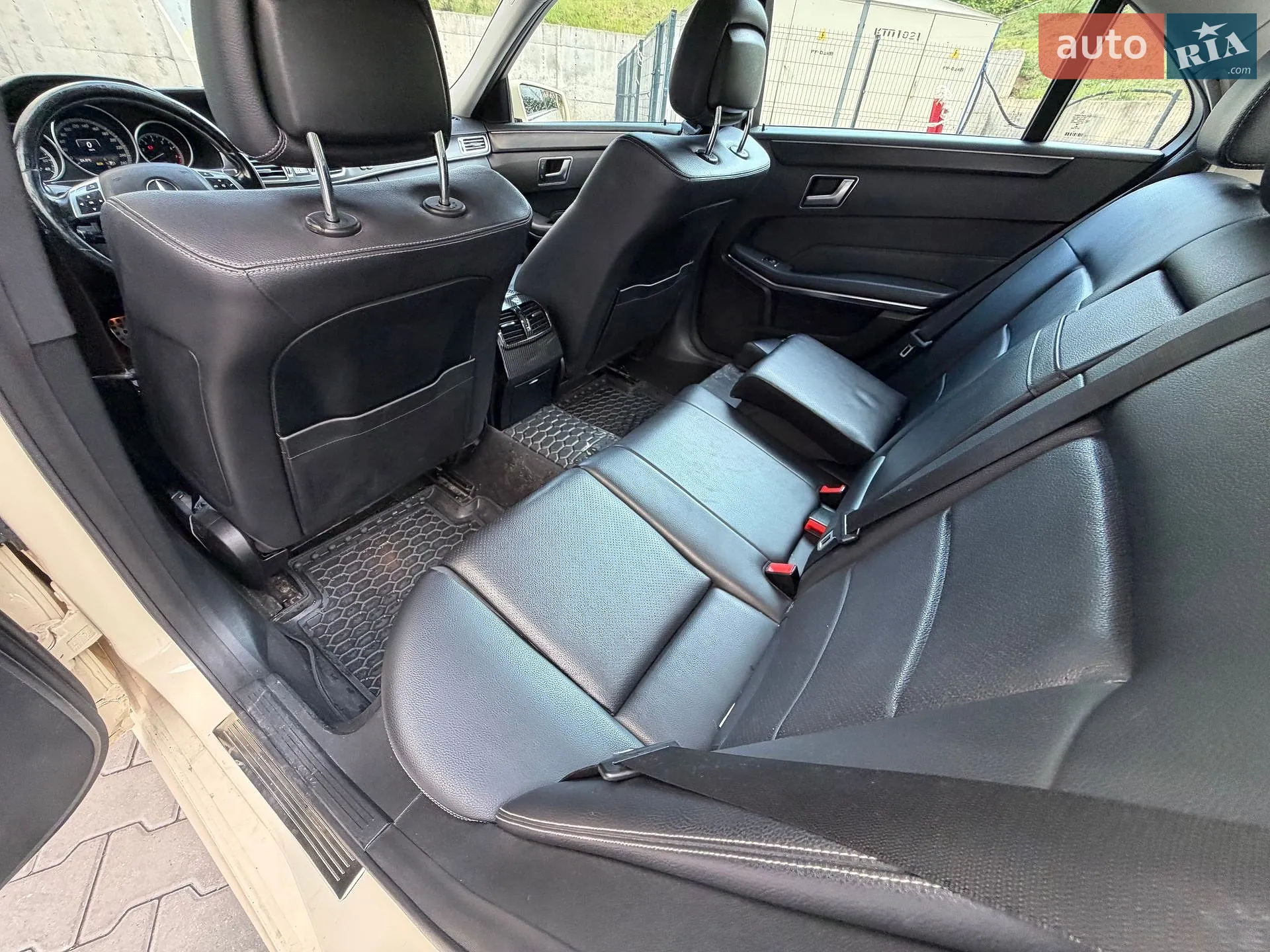 2014 Mercedes-Benz E-klasse - мініатюра 39