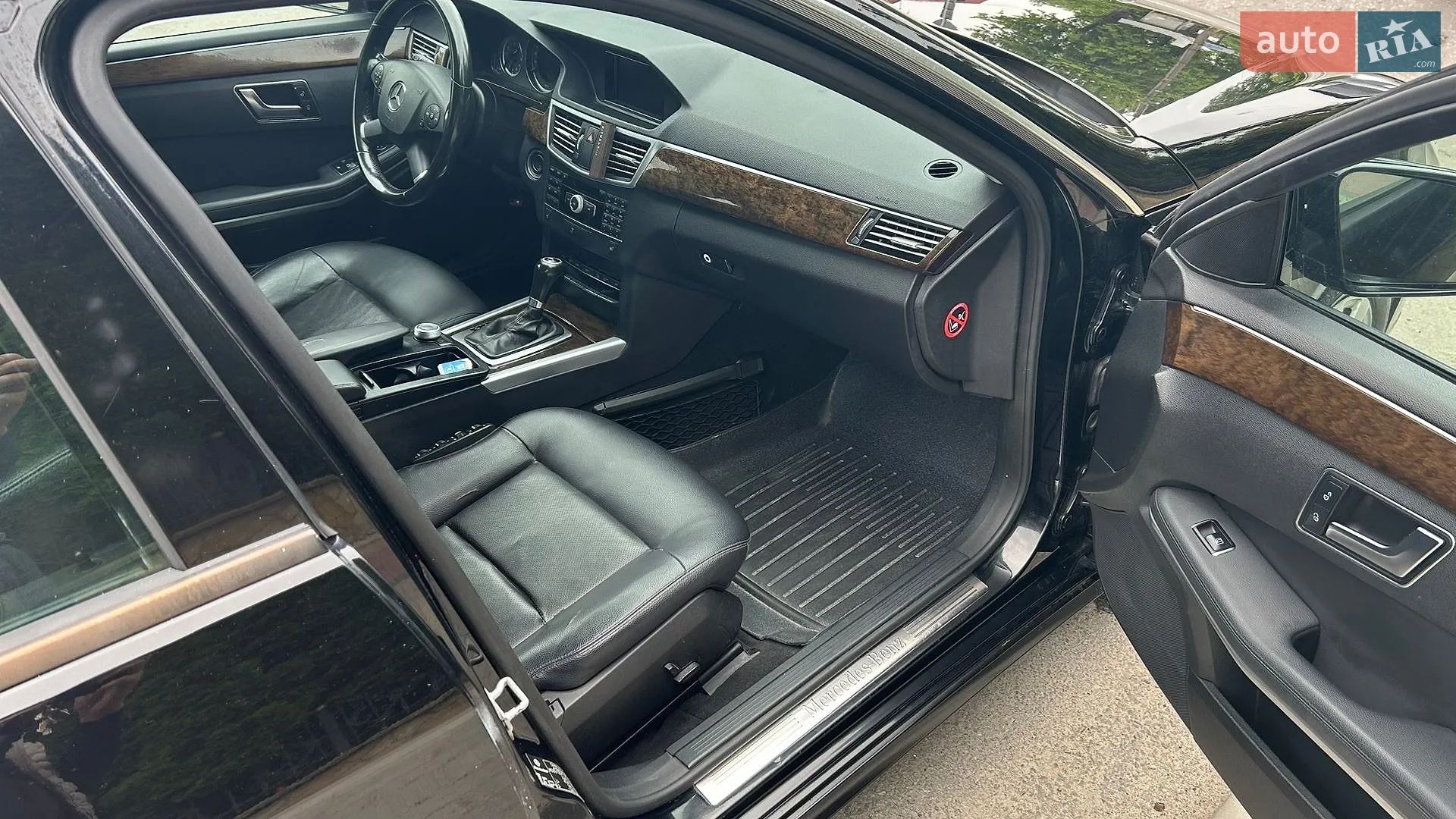 2012 Mercedes-Benz E-klasse - мініатюра 12
