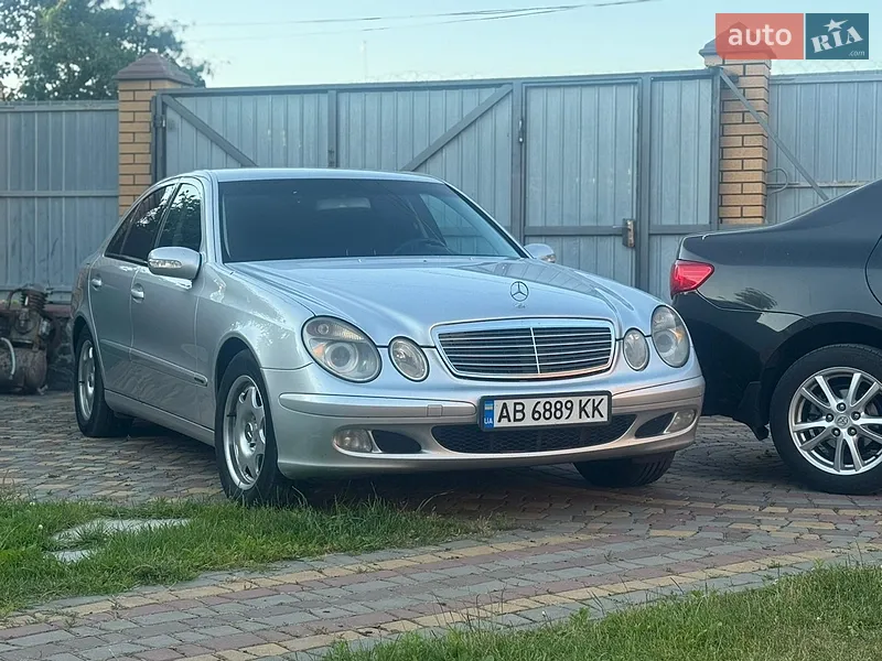 Mercedes-Benz E-Class 2004 VIN WDB2112261A584034 фото оголошення 28 з 65