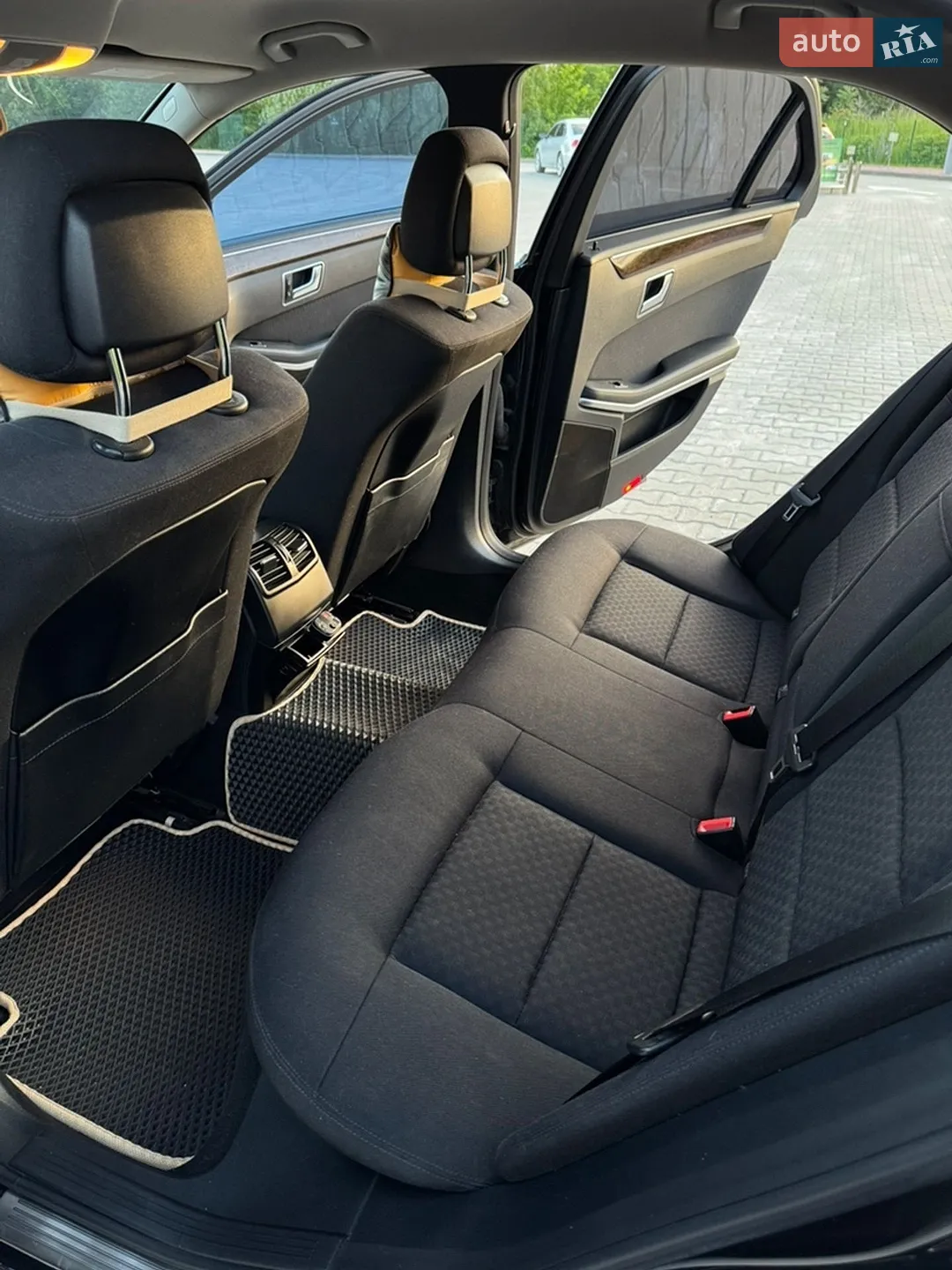 2012 Mercedes-Benz E-klasse - мініатюра 16