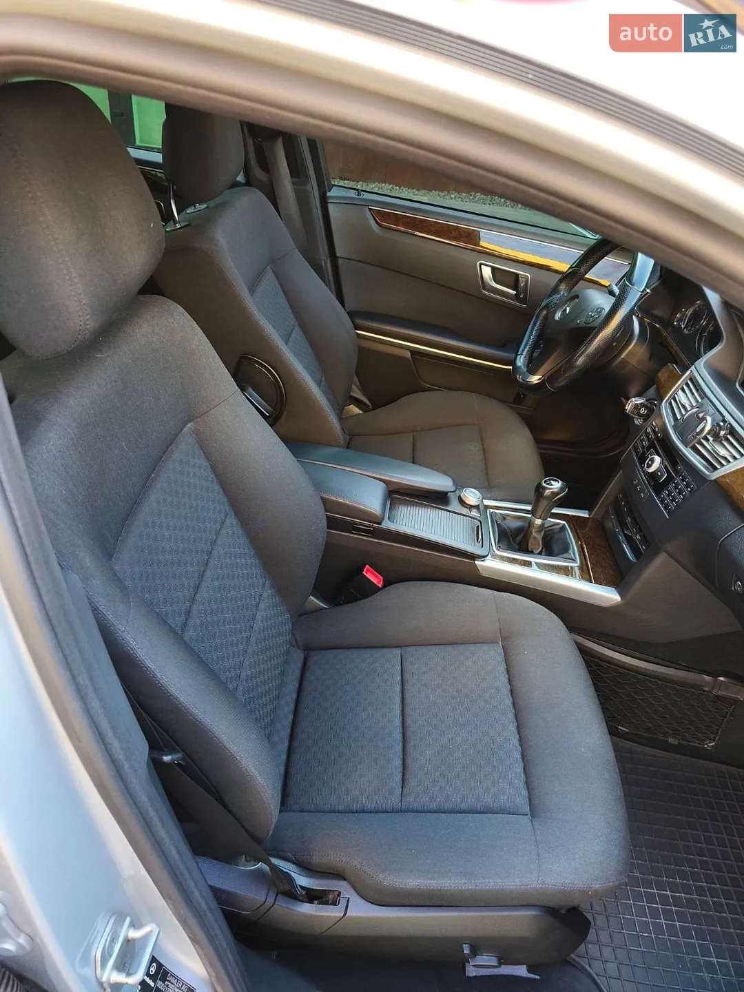 2011 Mercedes-Benz E-klasse - мініатюра 15