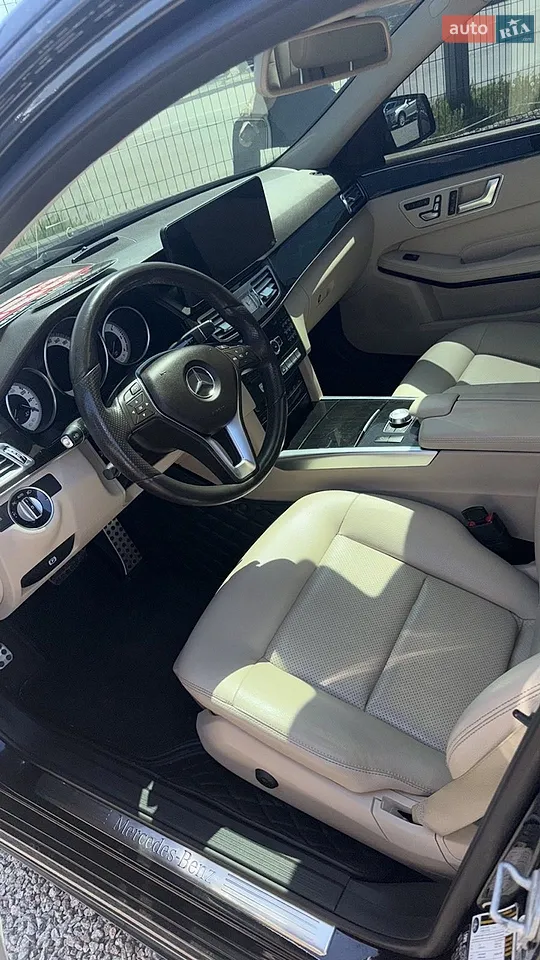 2013 Mercedes-Benz E-klasse - мініатюра 29
