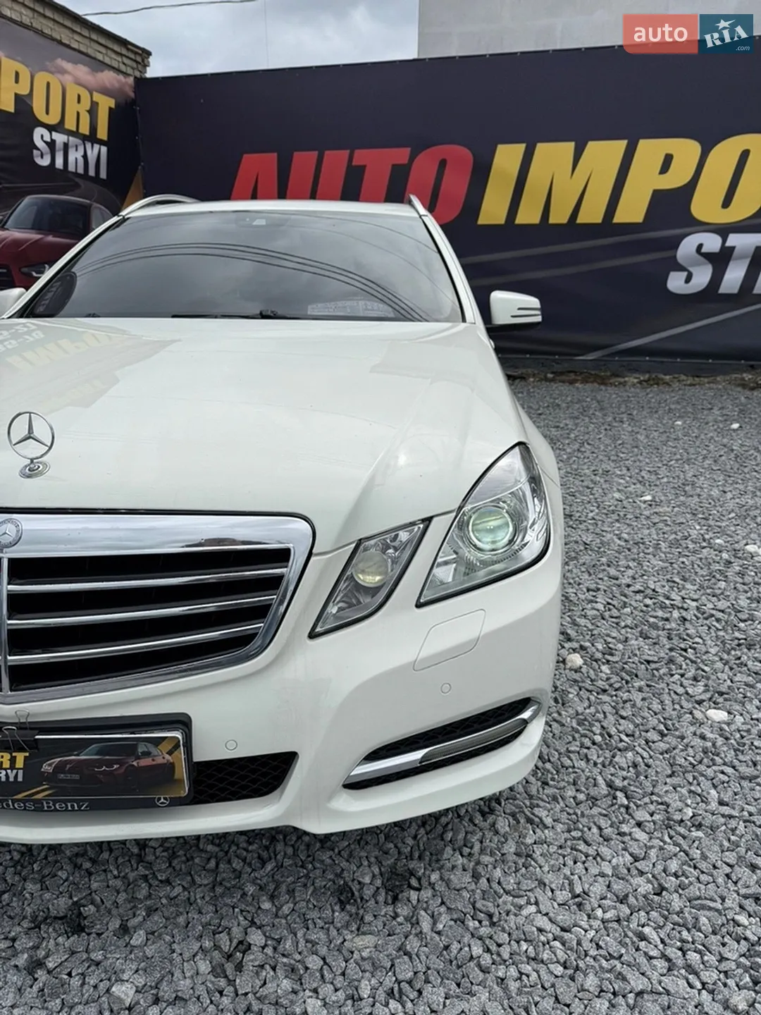 2011 Mercedes-Benz E-klasse - мініатюра 9