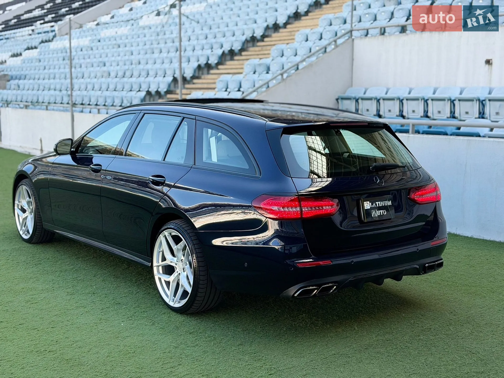 Mercedes-Benz E-Class 2020 VIN W1KZH6JB2LA850932 фото оголошення 18 з 53