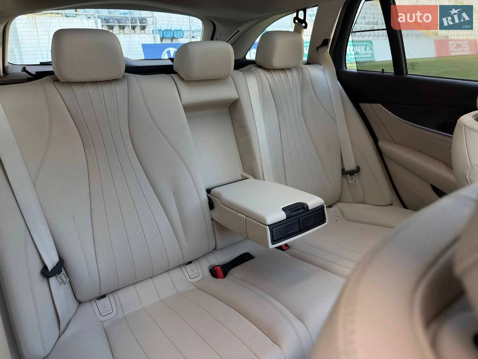Mercedes-Benz E-Class 2020 VIN W1KZH6JB2LA850932 фото оголошення 35 з 53