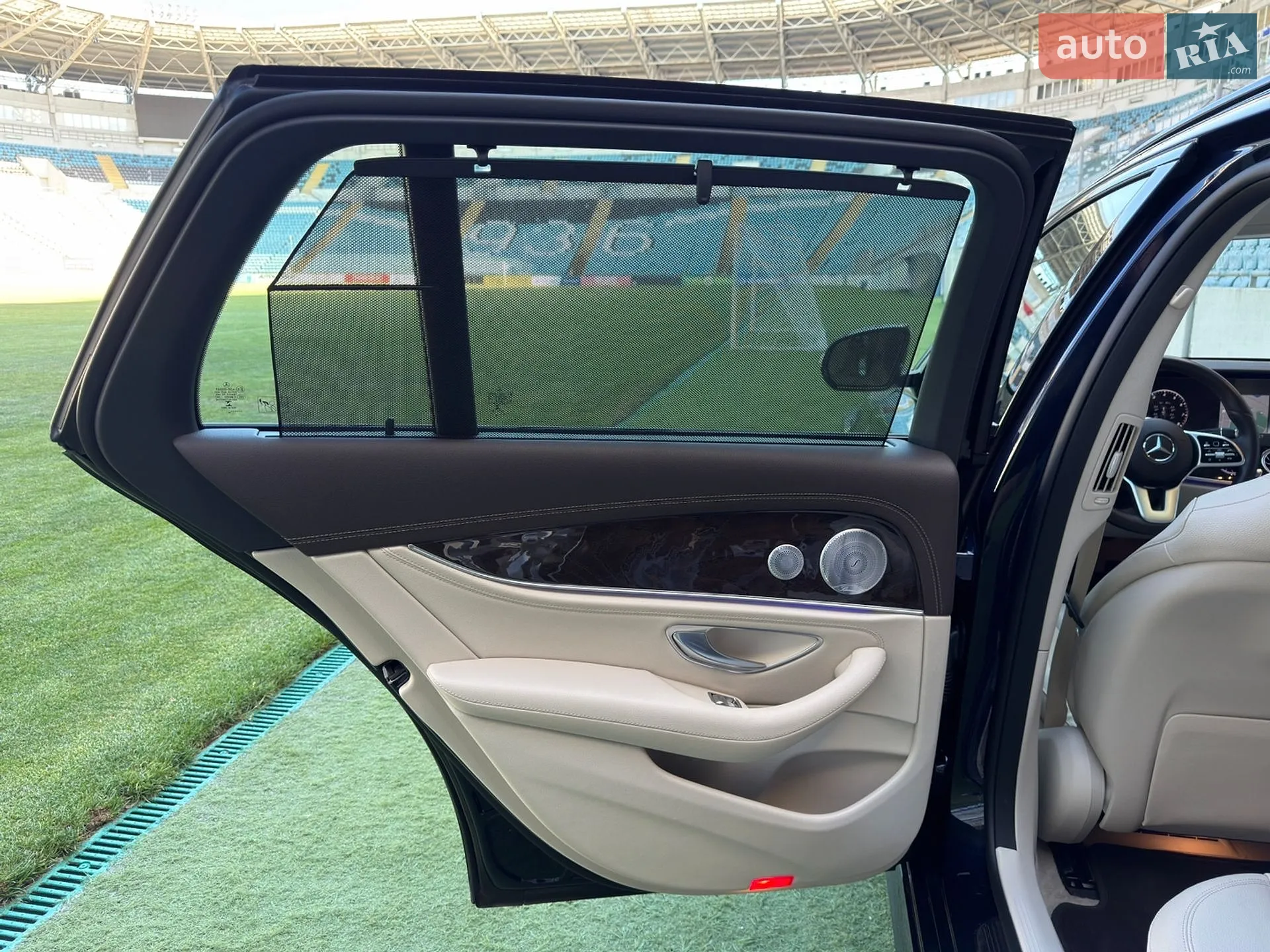 Mercedes-Benz E-Class 2020 VIN W1KZH6JB2LA850932 фото оголошення 36 з 53