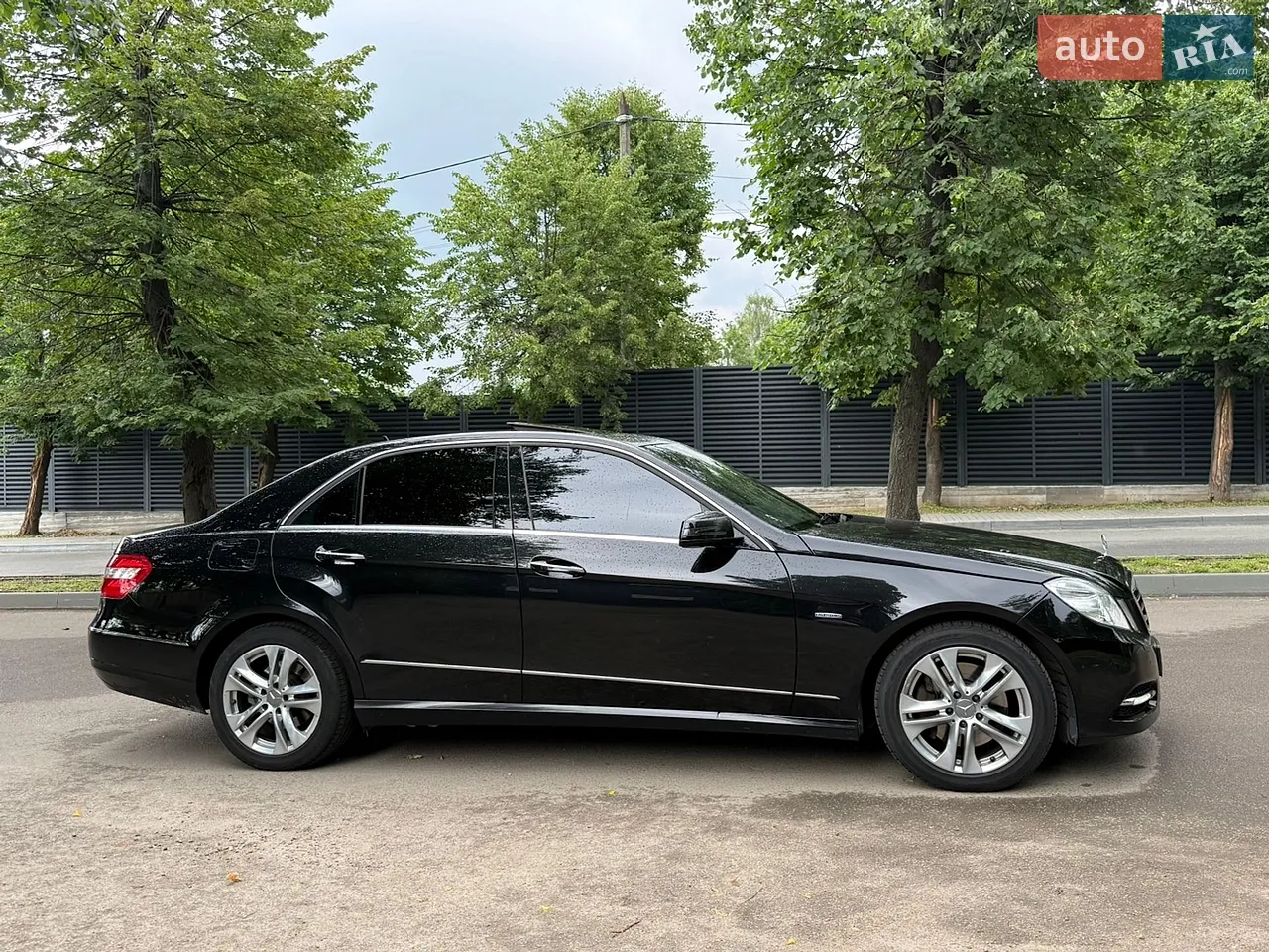 2012 Mercedes-Benz E-klasse - мініатюра 13