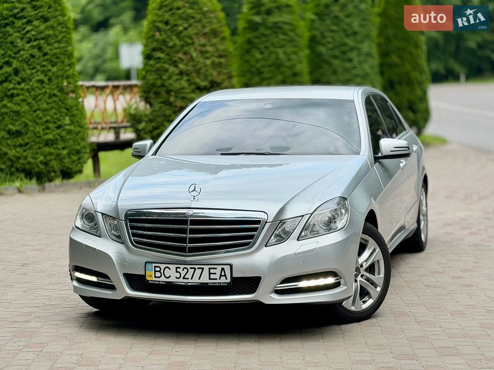 2012 Mercedes-Benz E-klasse - мініатюра 16