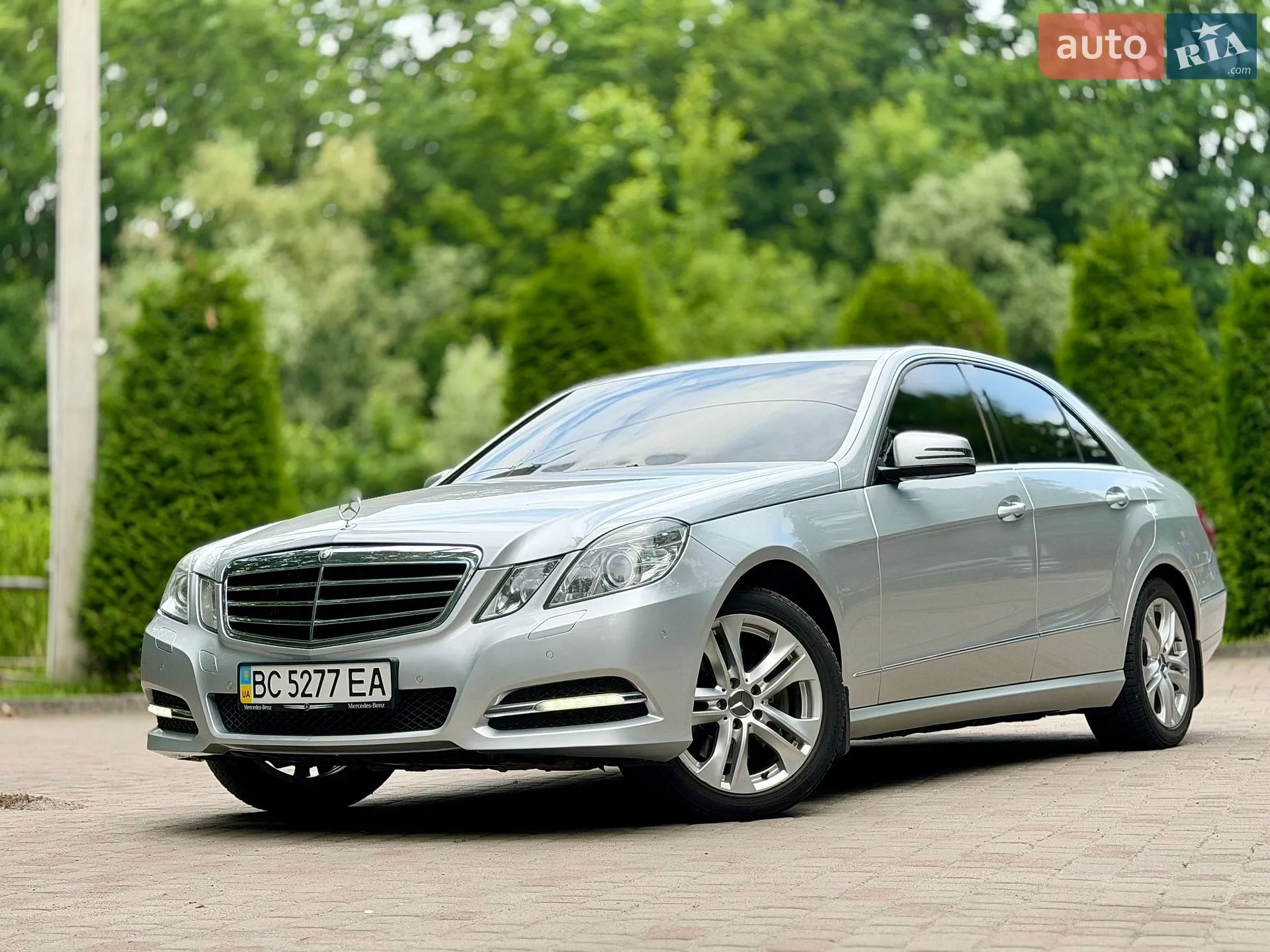 2012 Mercedes-Benz E-klasse - мініатюра 22