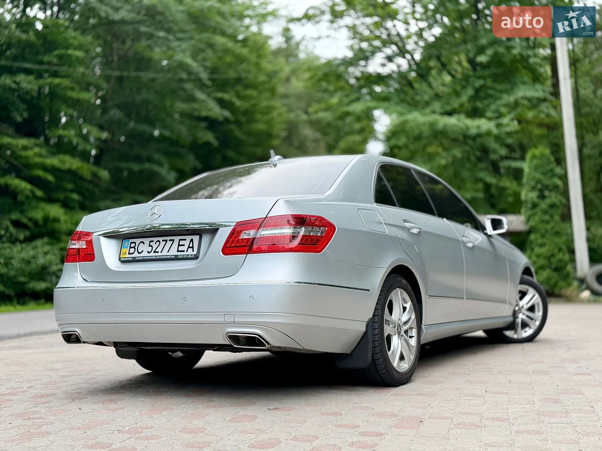 2012 Mercedes-Benz E-klasse - мініатюра 24