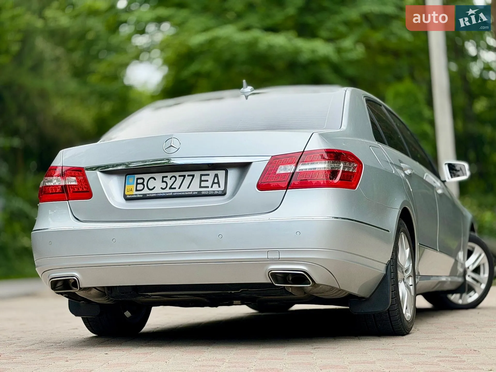 2012 Mercedes-Benz E-klasse - мініатюра 26