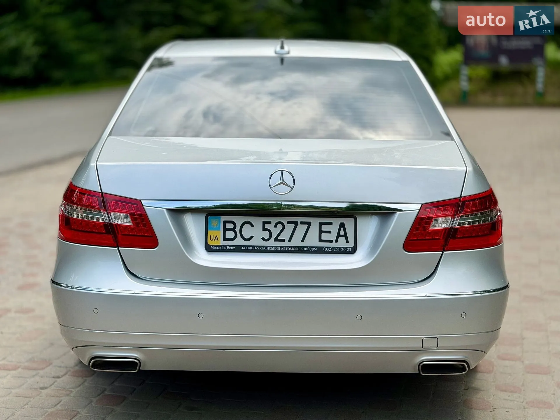 2012 Mercedes-Benz E-klasse - мініатюра 31