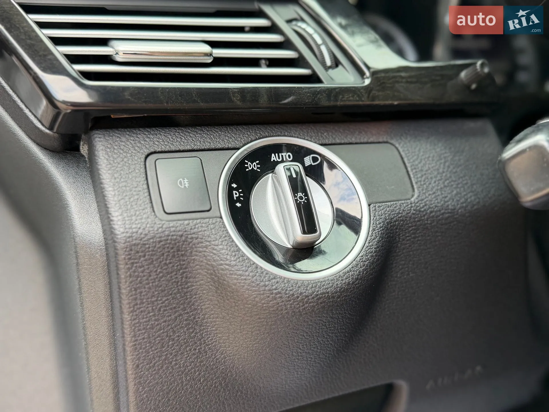 2012 Mercedes-Benz E-klasse - мініатюра 47