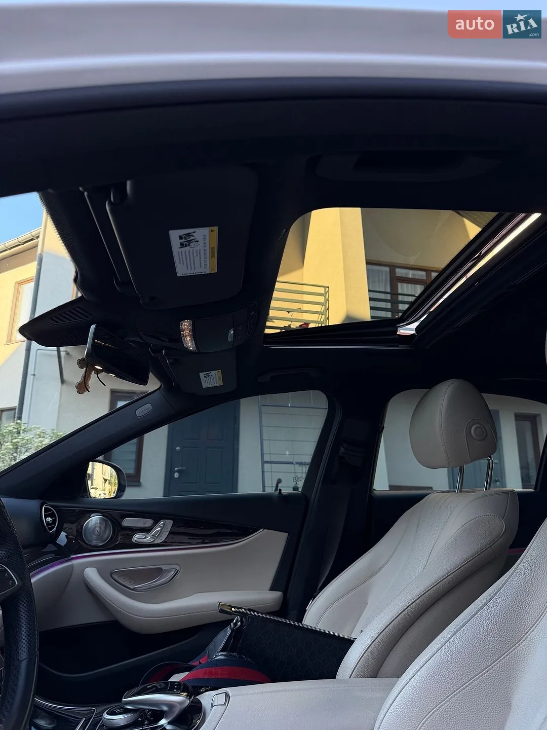 2016 Mercedes-Benz E-klasse - мініатюра 12