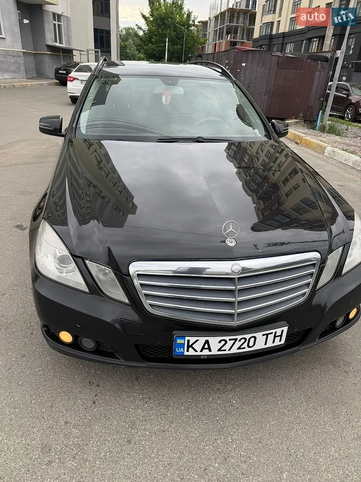 2010 Mercedes-Benz E-klasse - мініатюра 26