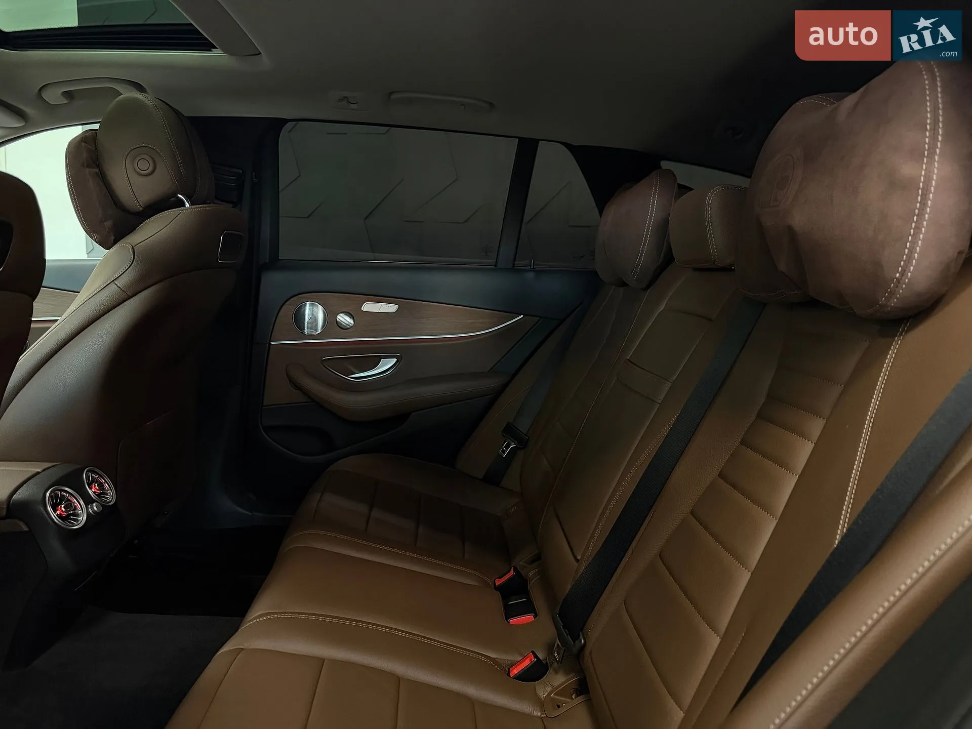 2022 Mercedes-Benz E-klasse - мініатюра 42