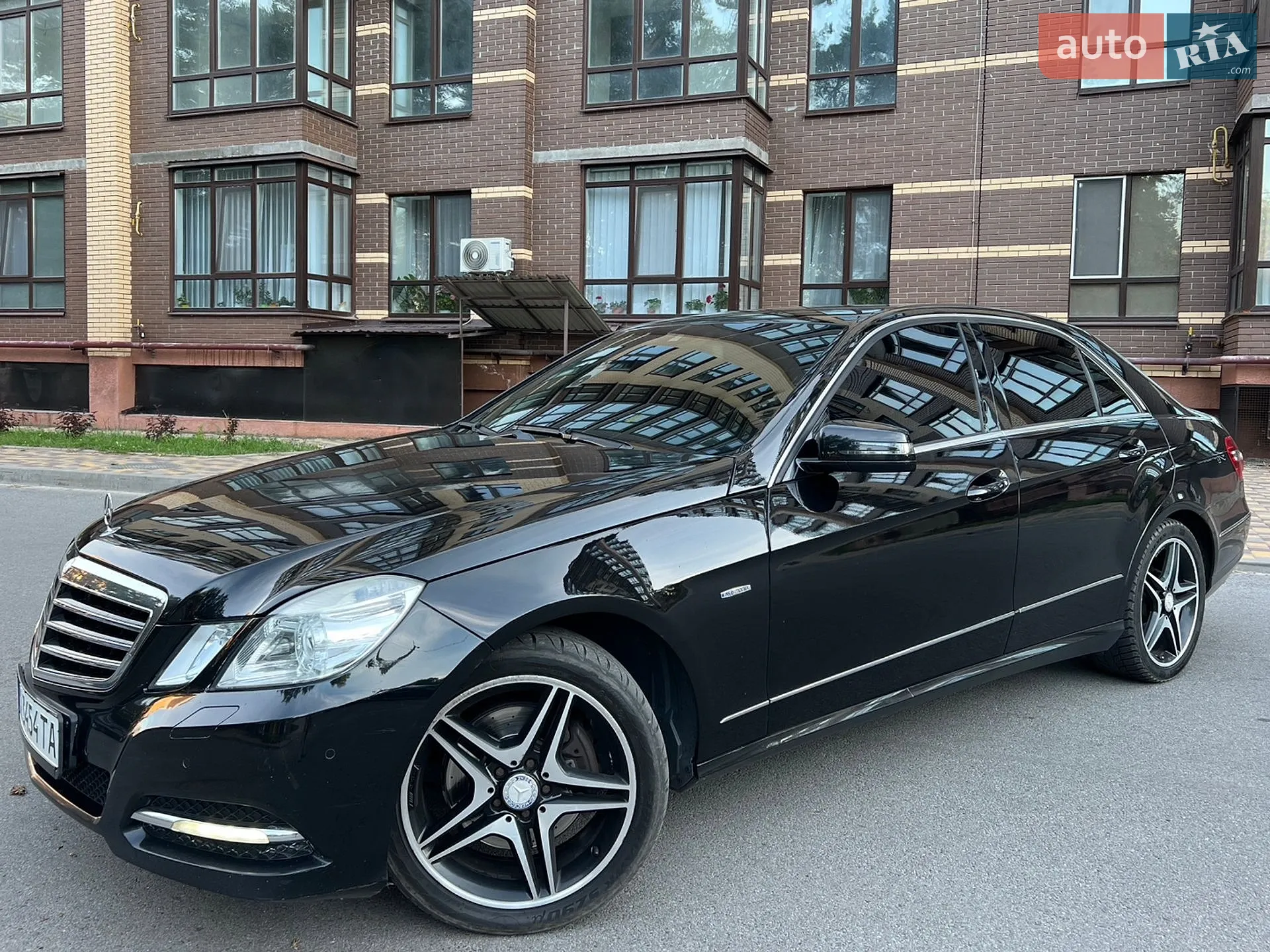 2012 Mercedes-Benz E-klasse - мініатюра 3