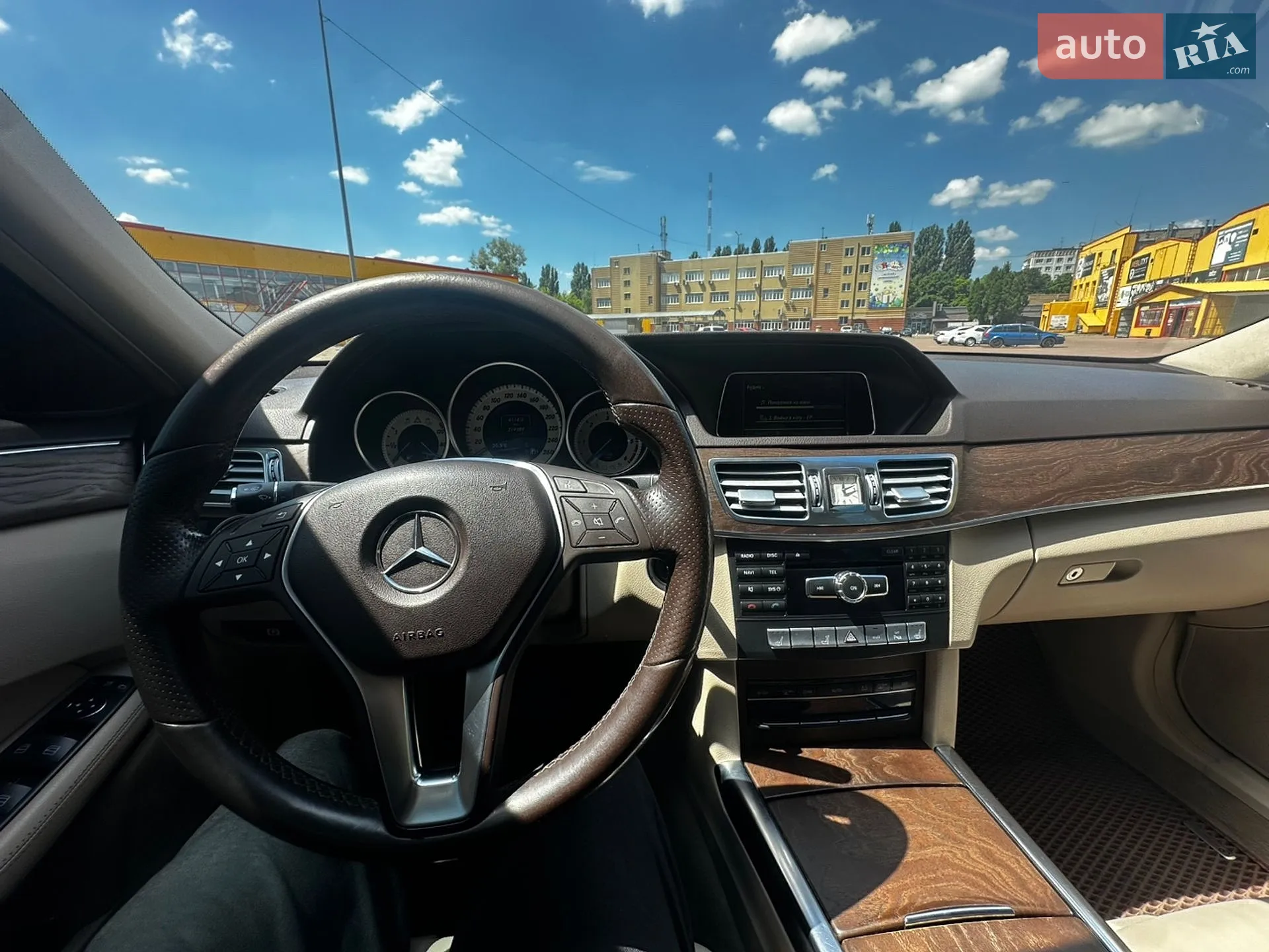2013 Mercedes-Benz E-klasse - мініатюра 8