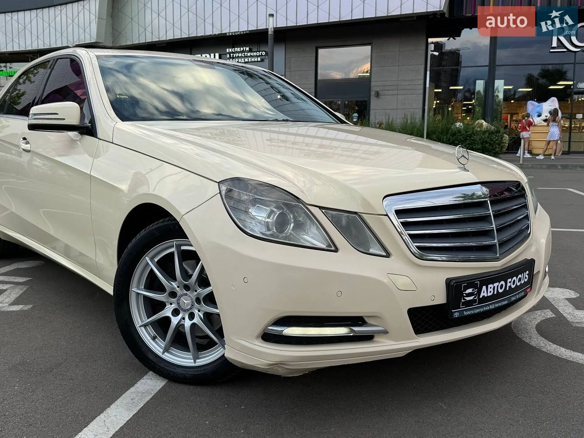 2012 Mercedes-Benz E-klasse - мініатюра 2