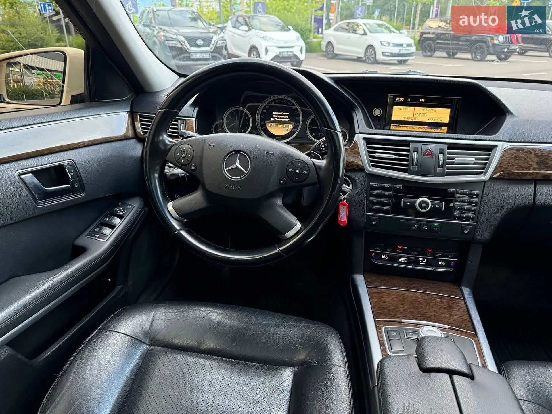 2012 Mercedes-Benz E-klasse - мініатюра 13