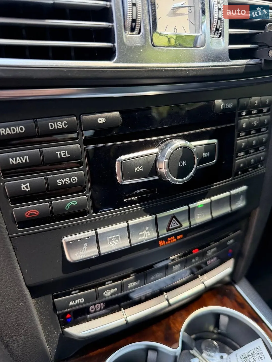 2014 Mercedes-Benz E-klasse - мініатюра 40