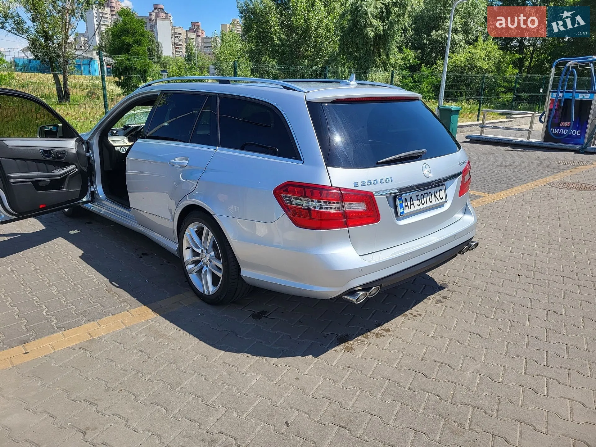 2011 Mercedes-Benz E-klasse - мініатюра 6