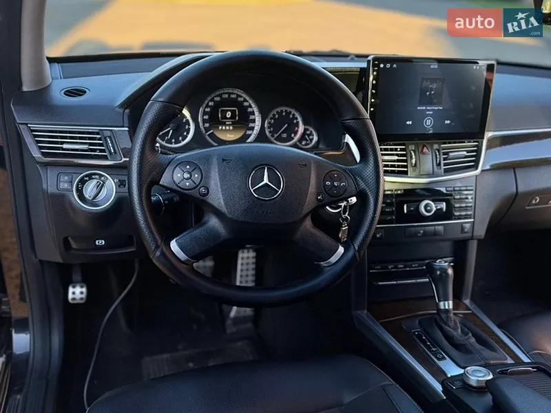 Mercedes-Benz E-Class 2011 VIN WDD2120411A496077 фото оголошення 34 з 68