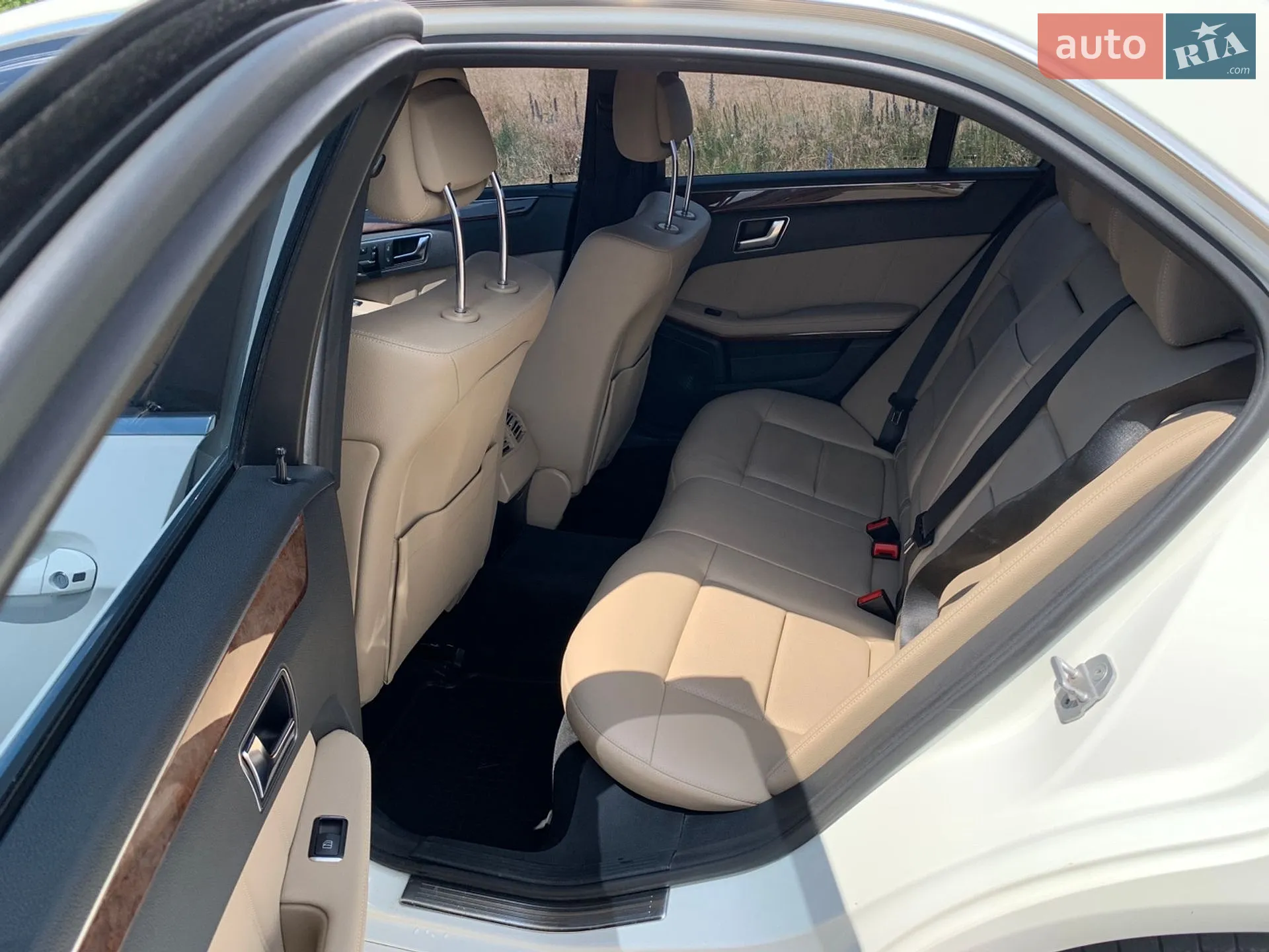 2011 Mercedes-Benz E-klasse - мініатюра 11