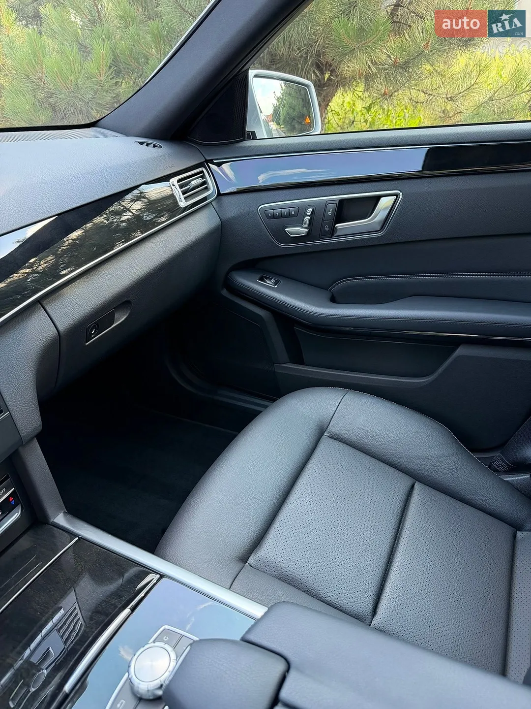 2014 Mercedes-Benz E-klasse - мініатюра 25