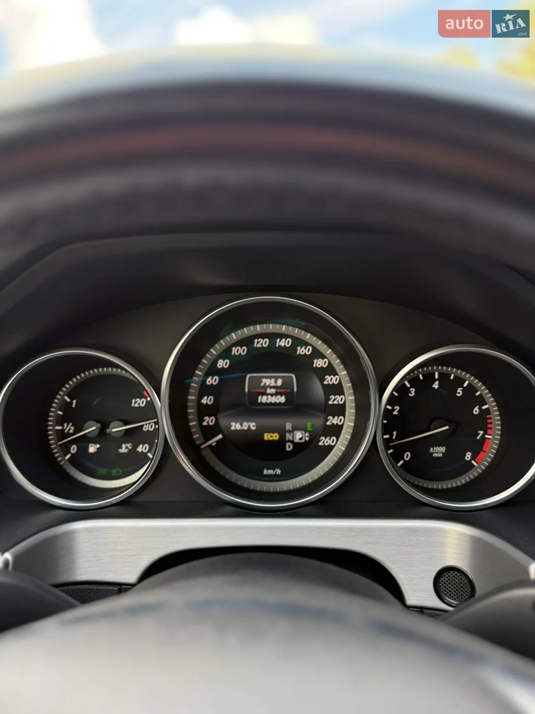 2013 Mercedes-Benz E-klasse - мініатюра 13